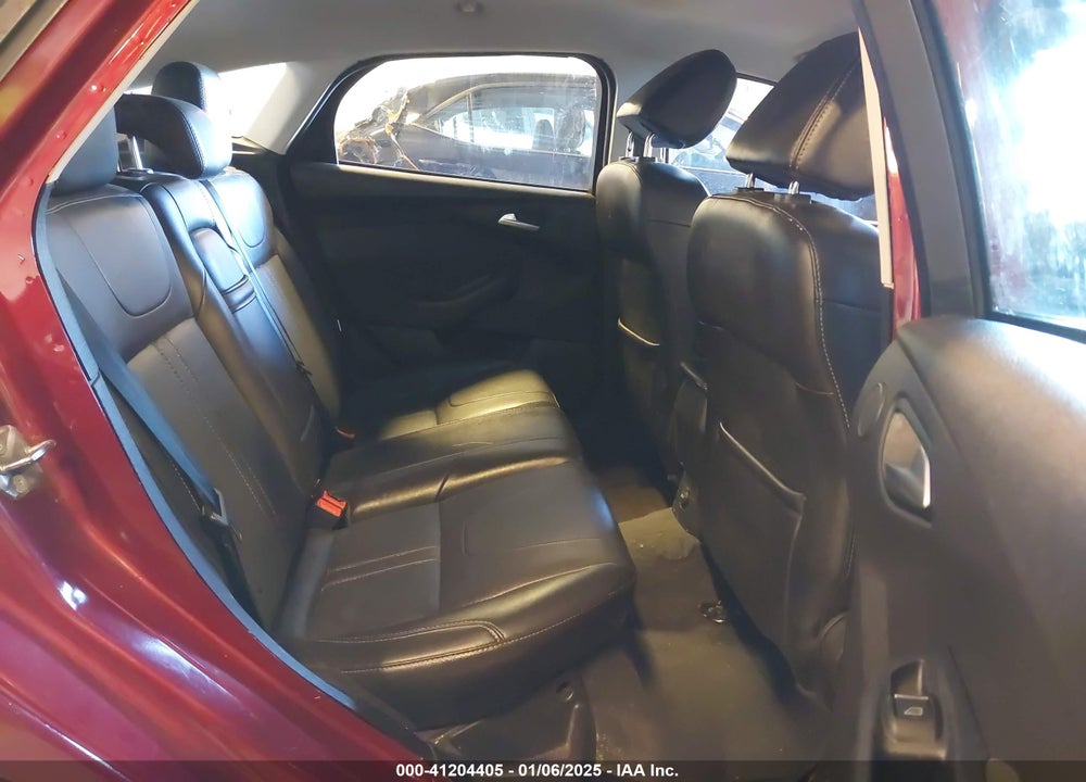 2013 FORD FOCUS VIN: 1FADP3N25DL208376
