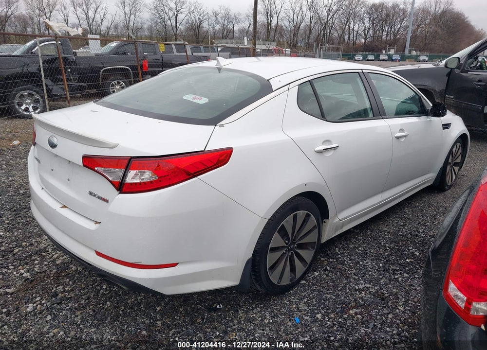2013 KIA OPTIMA VIN: 5XXGR4A64DG188508