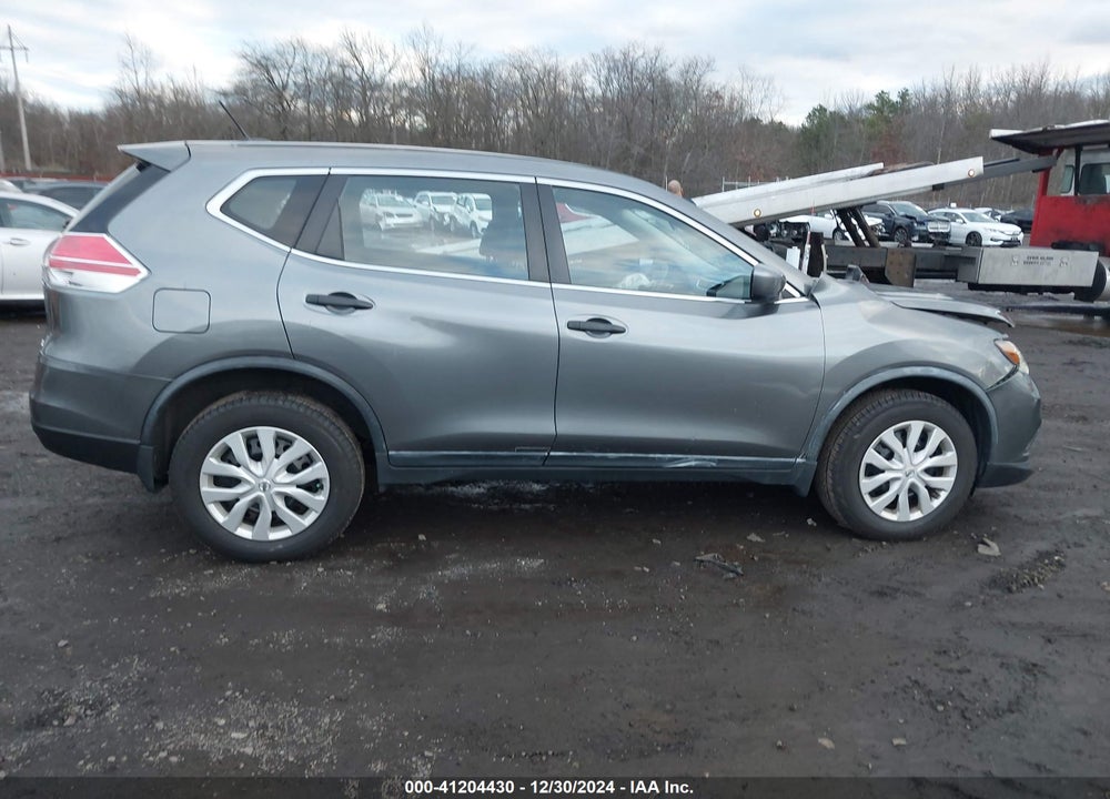 2016 NISSAN ROGUE S VIN: JN8AT2MV0GW150408