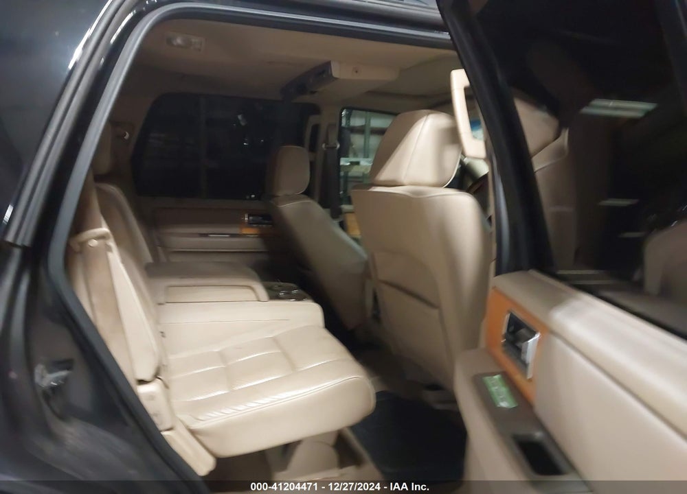 2008 LINCOLN NAVIGATOR VIN: 5LMFU285X8LJ08607