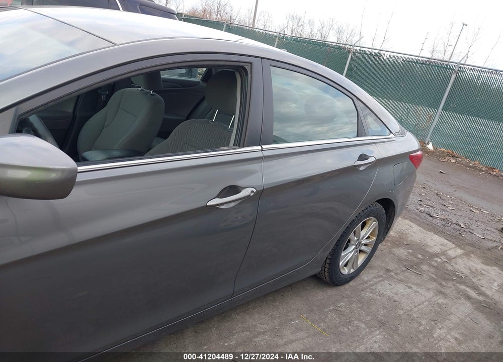 2013 HYUNDAI SONATA VIN: 5NPEB4ACXDH507240