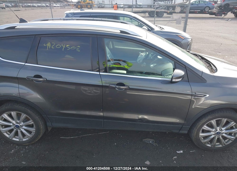 2018 FORD ESCAPE TITANIUM VIN: 1FMCU9J99JUC55609