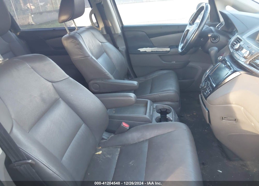2016 HONDA ODYSSEY EX-L VIN: 5FNRL5H6XGB109405