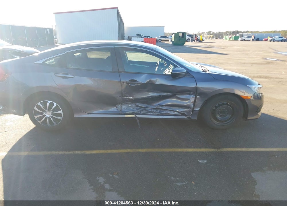 2017 HONDA CIVIC LX VIN: 19XFC2F59HE018113
