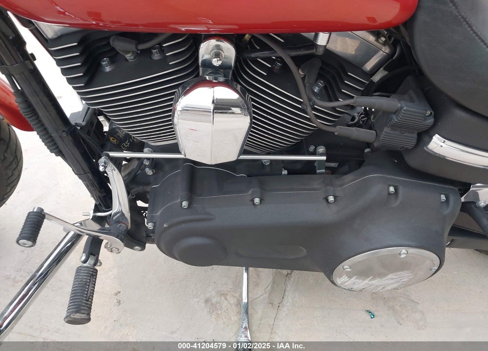 2011 HARLEY-DAVIDSON FXDF VIN: 1HD1GY414BC303607