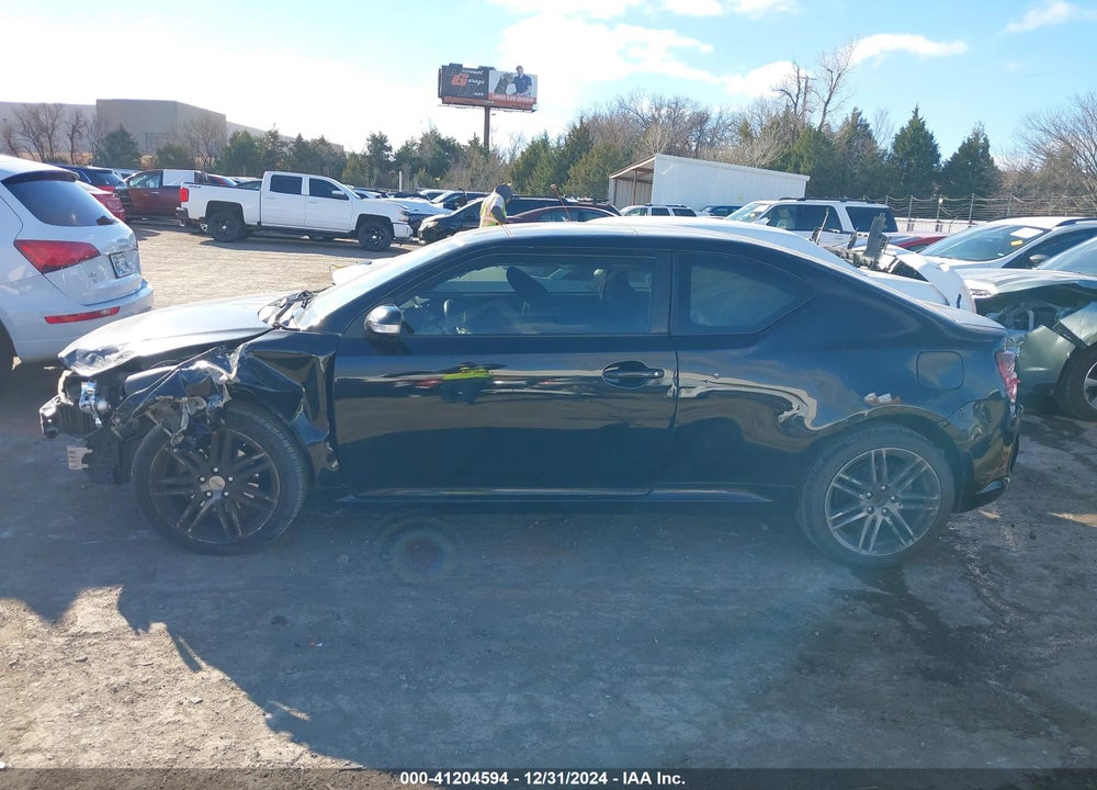 2013 SCION TC VIN: JTKJF5C77D3064929