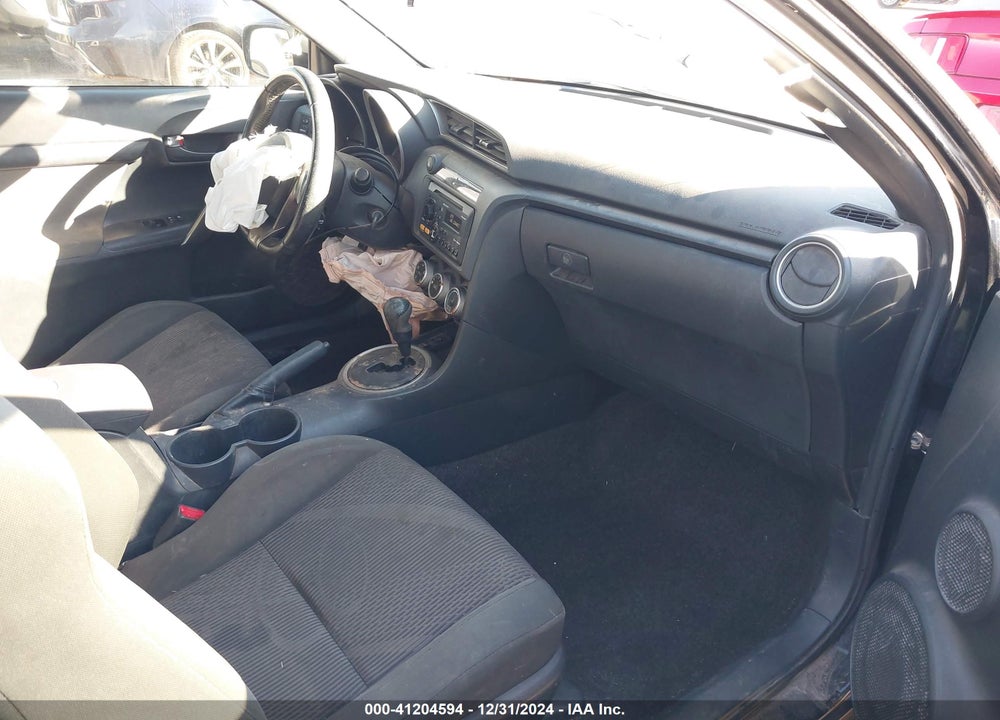 2013 SCION TC VIN: JTKJF5C77D3064929