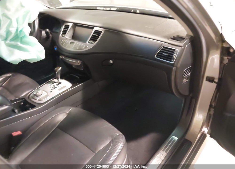 2012 HYUNDAI GENESIS VIN: KMHGC4DD2CU158763
