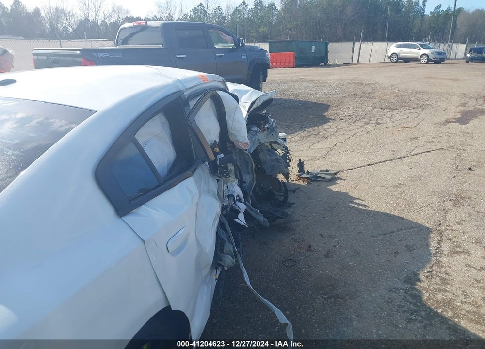 2018 DODGE CHARGER VIN: 2C3CDXBG5JH289527