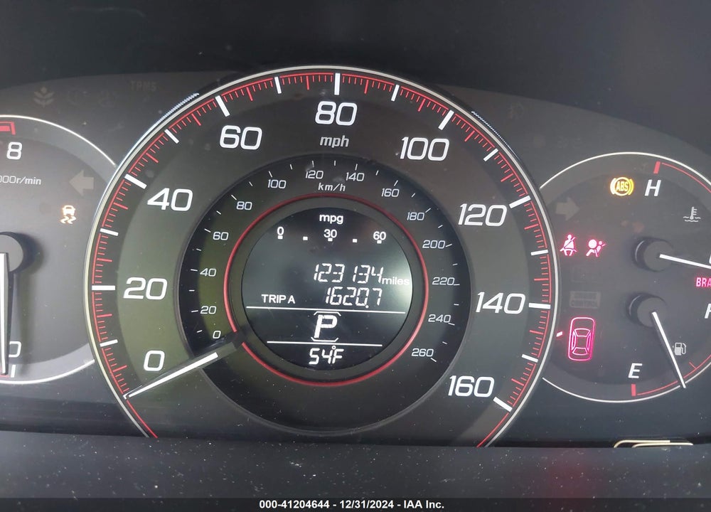 2015 HONDA ACCORD VIN: 1HGCR2F50FA255107
