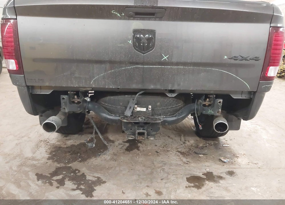2019 RAM 1500 CLASSIC VIN: 1C6RR7GT5KS725744