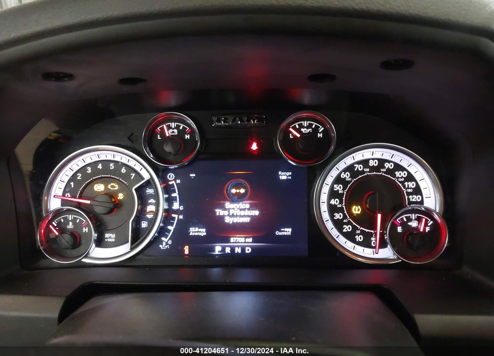 2019 RAM 1500 CLASSIC VIN: 1C6RR7GT5KS725744