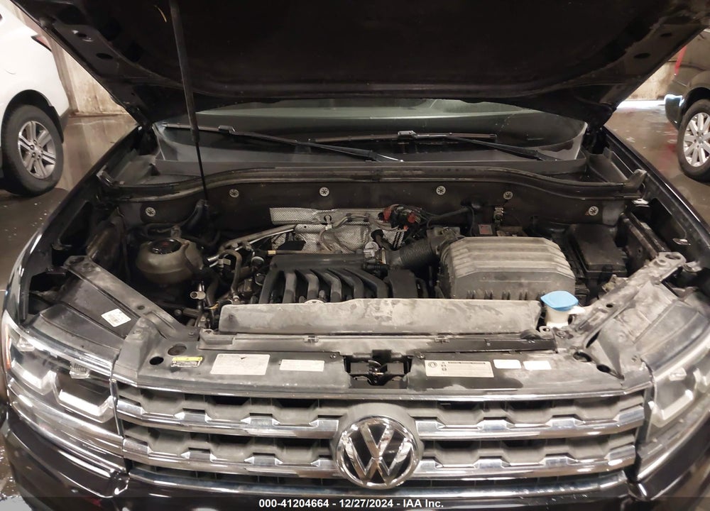 2018 VOLKSWAGEN ATLAS 3.6L V6 SE VIN: 1V2CR2CA1JC569019