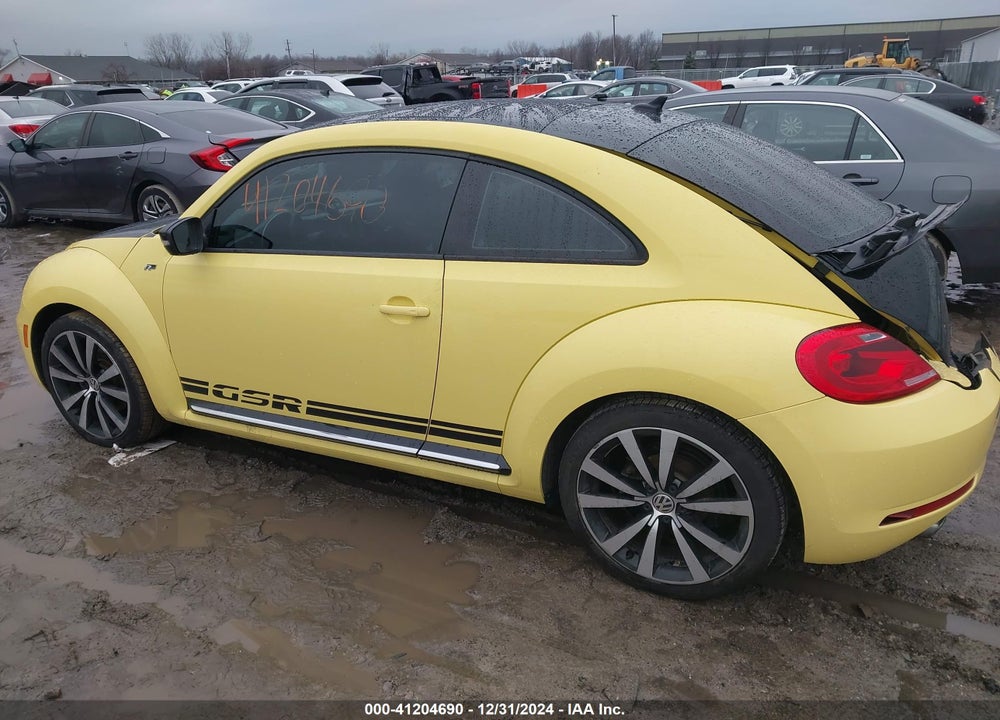 2014 VOLKSWAGEN BEETLE 2.0T GSR VIN: 3VWVT7AT0EM629323