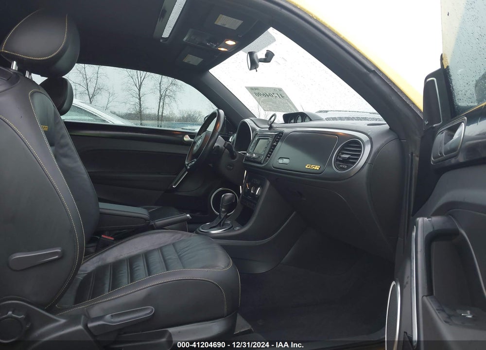 2014 VOLKSWAGEN BEETLE 2.0T GSR VIN: 3VWVT7AT0EM629323