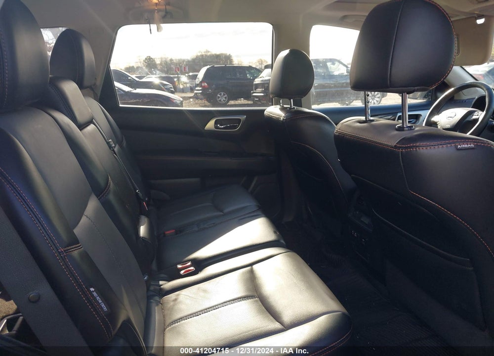 2019 NISSAN PATHFINDER SL VIN: 5N1DR2MM1KC634169