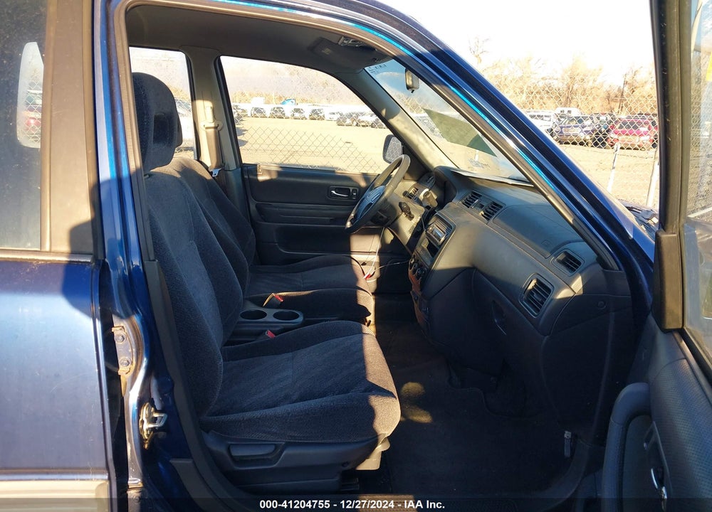 1999 HONDA CR-V EX VIN: JHLRD1860XC073133