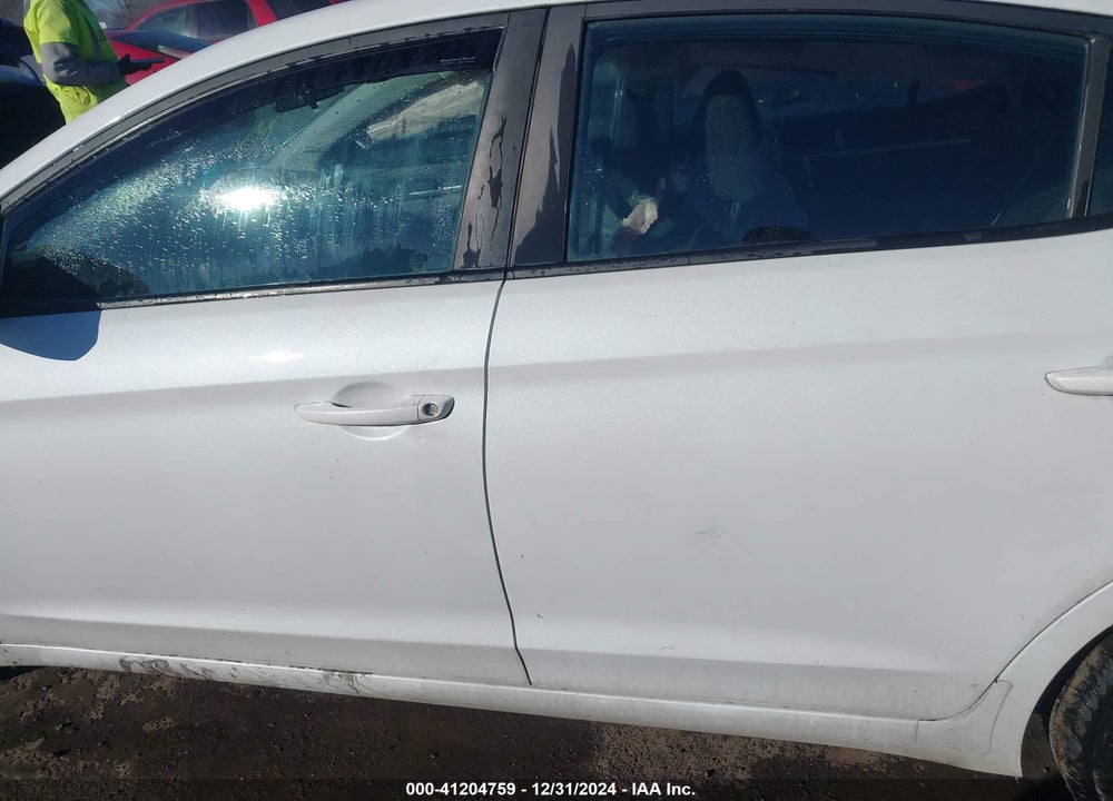 2019 HYUNDAI ELANTRA SEL VIN: 5NPD84LF0KH478894