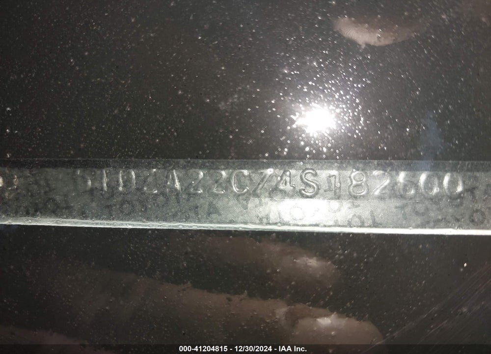 2004 TOYOTA SIENNA XLE VIN: 5TDZA22C74S182600
