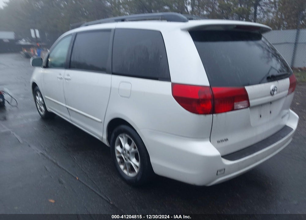 2004 TOYOTA SIENNA XLE VIN: 5TDZA22C74S182600
