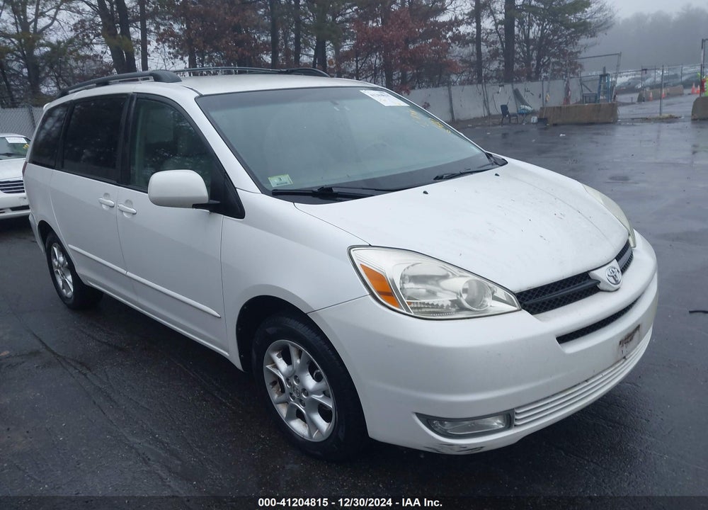 2004 TOYOTA SIENNA XLE VIN: 5TDZA22C74S182600
