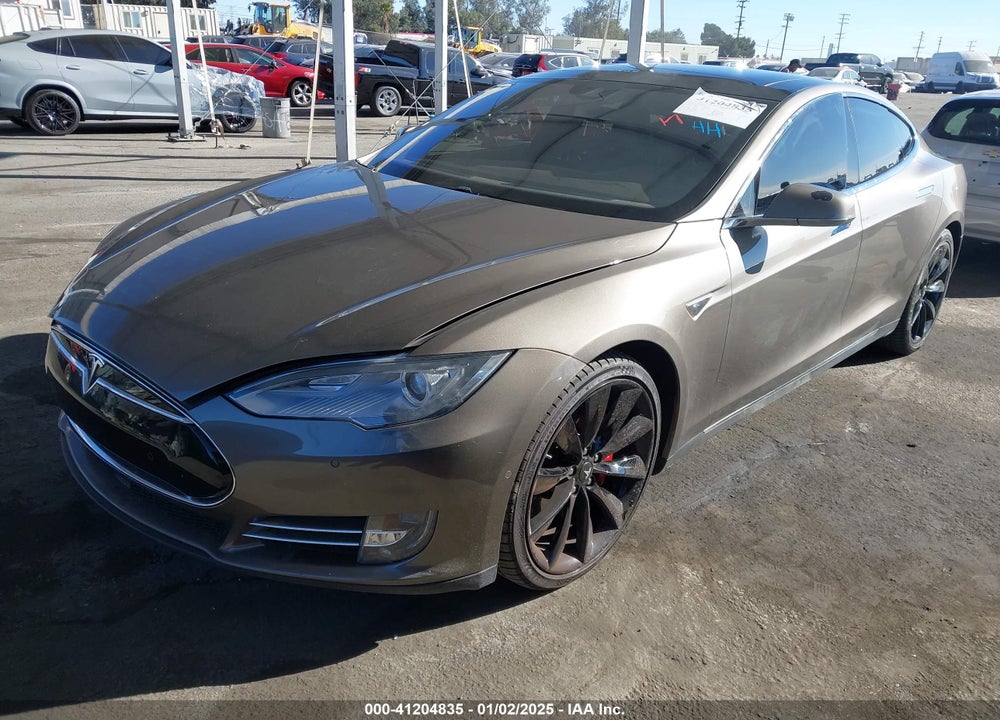 2015 TESLA MODEL S VIN: 5YJSA1E49FF102740