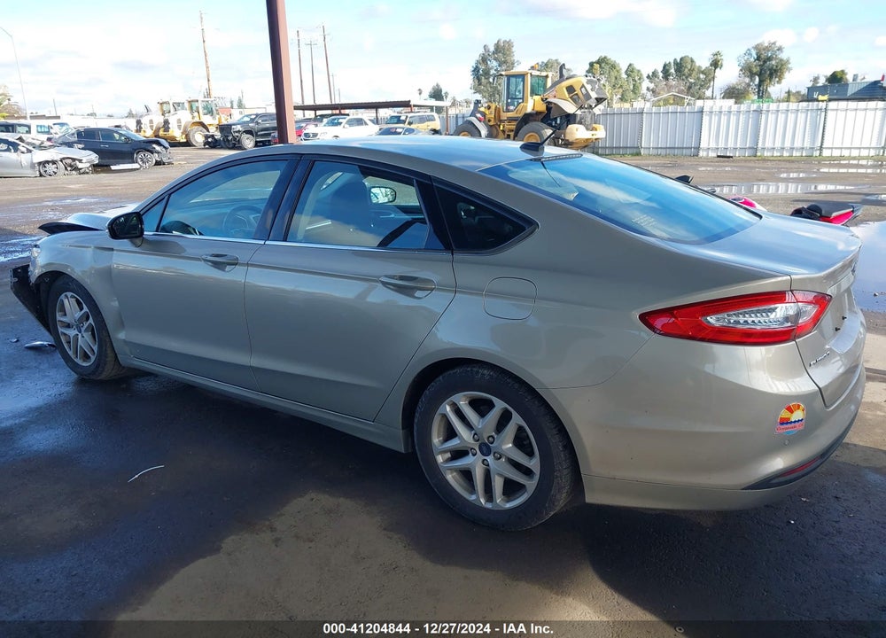 2015 FORD FUSION SE VIN: 3FA6P0H75FR105851