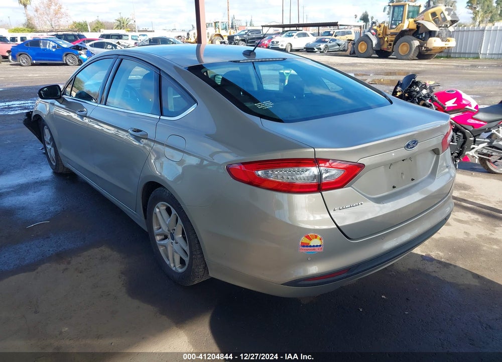2015 FORD FUSION SE VIN: 3FA6P0H75FR105851