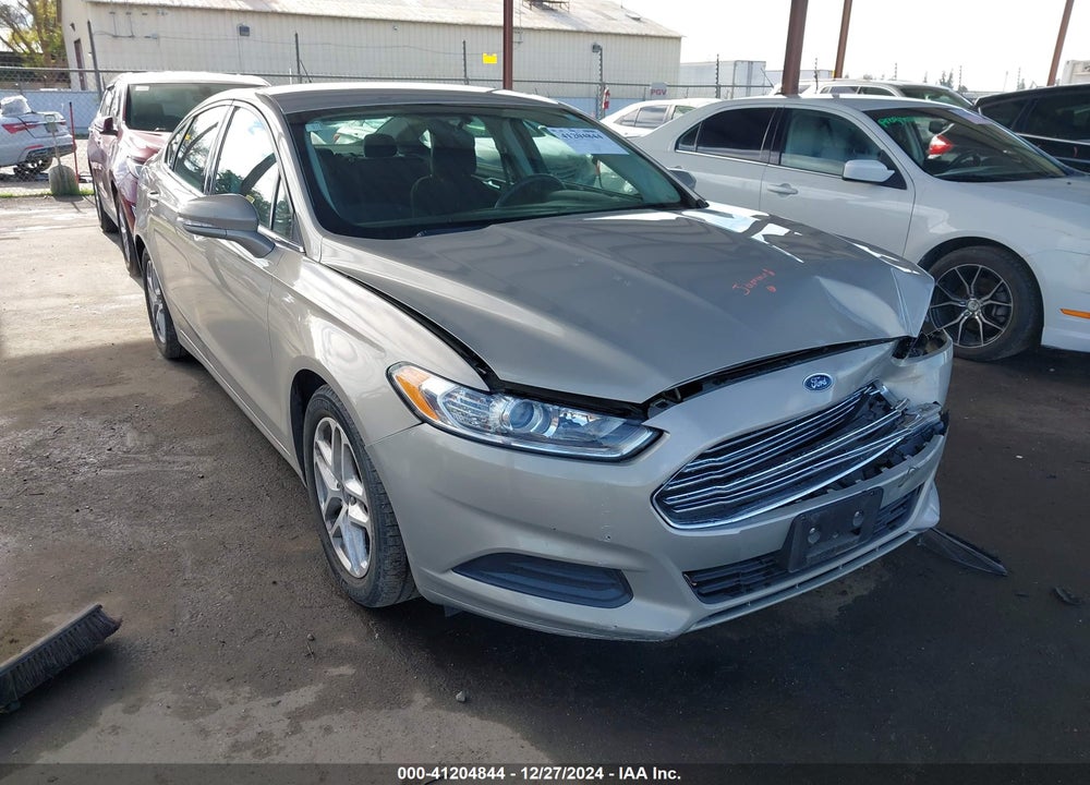 2015 FORD FUSION SE VIN: 3FA6P0H75FR105851