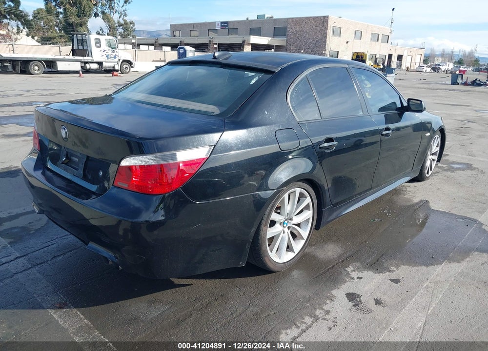 2004 BMW 545I VIN: WBANB33564B113743
