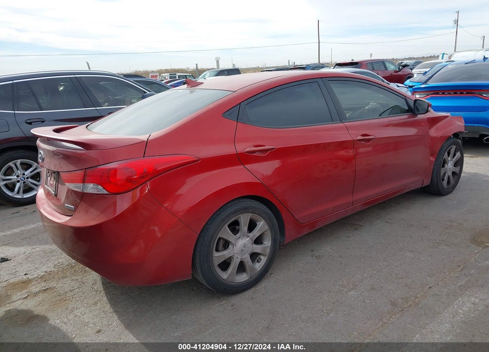 2013 HYUNDAI ELANTRA VIN: KMHDH4AE5DU865858