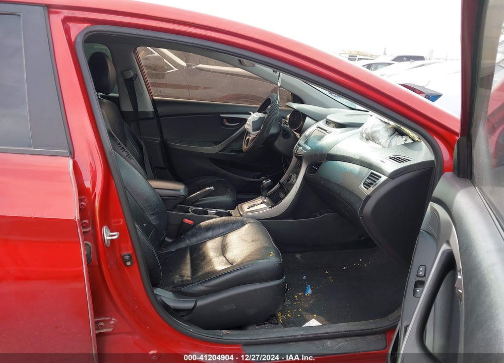 2013 HYUNDAI ELANTRA VIN: KMHDH4AE5DU865858