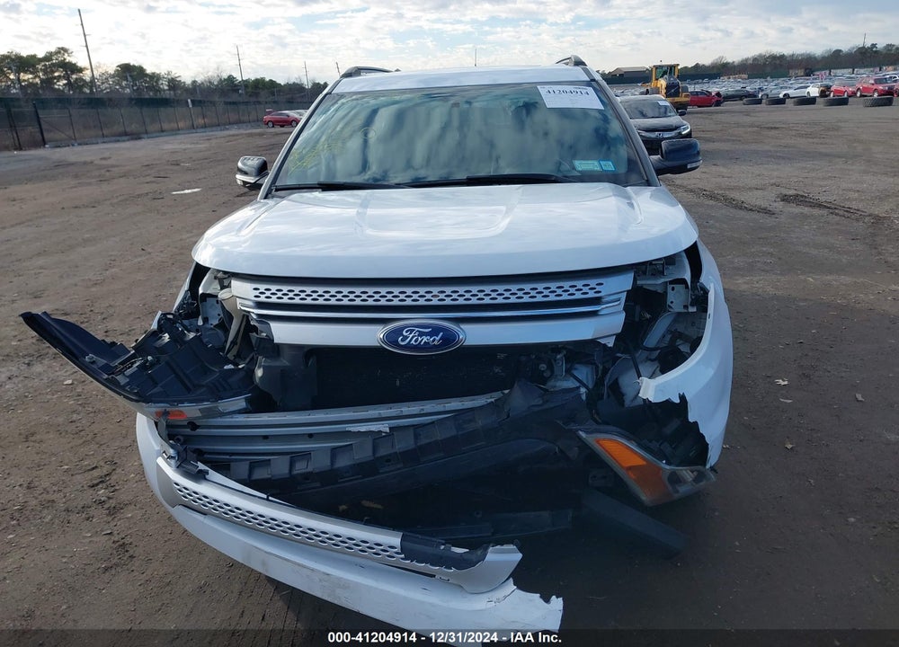 2015 FORD EXPLORER XLT VIN: 1FM5K8D86FGA50279