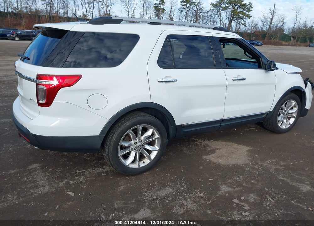2015 FORD EXPLORER XLT VIN: 1FM5K8D86FGA50279