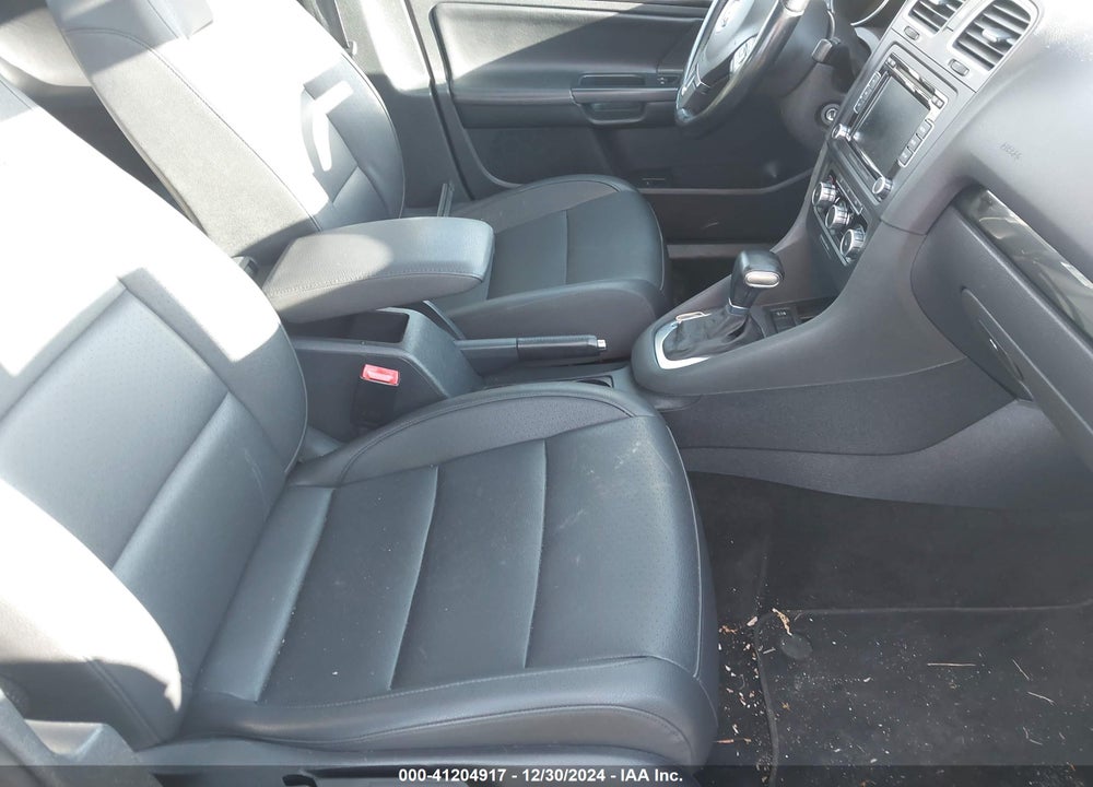 2011 VOLKSWAGEN JETTA SPORTWAGEN 2.5L SE VIN: 3VWPZ7AJ2BM616056