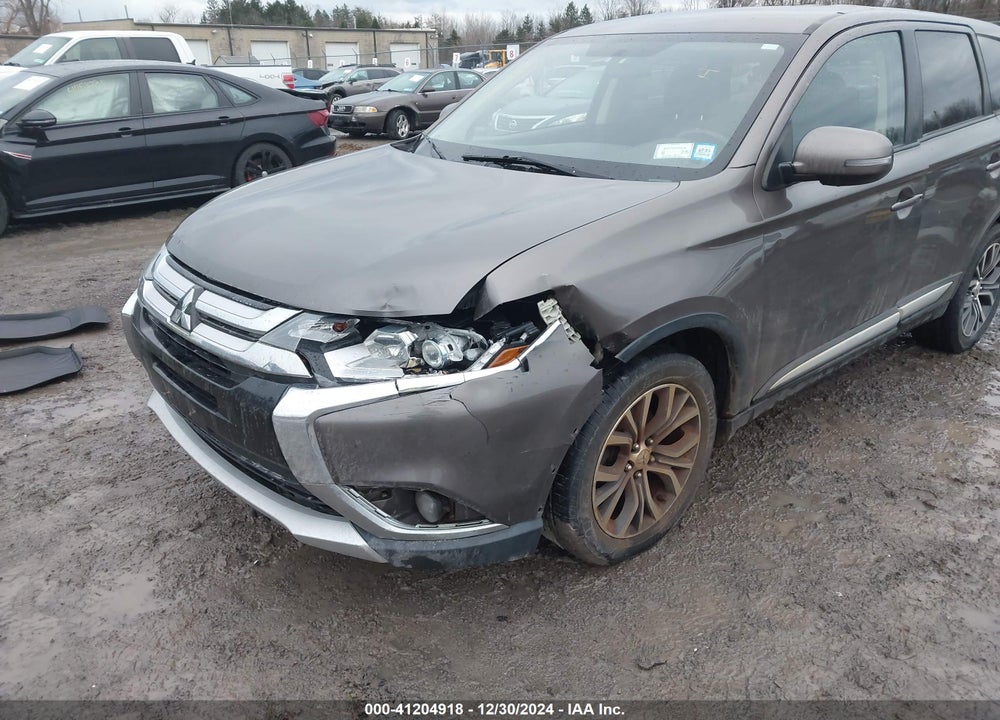 2016 MITSUBISHI OUTLANDER ES/SE/SEL VIN: JA4AZ3A35GZ003139