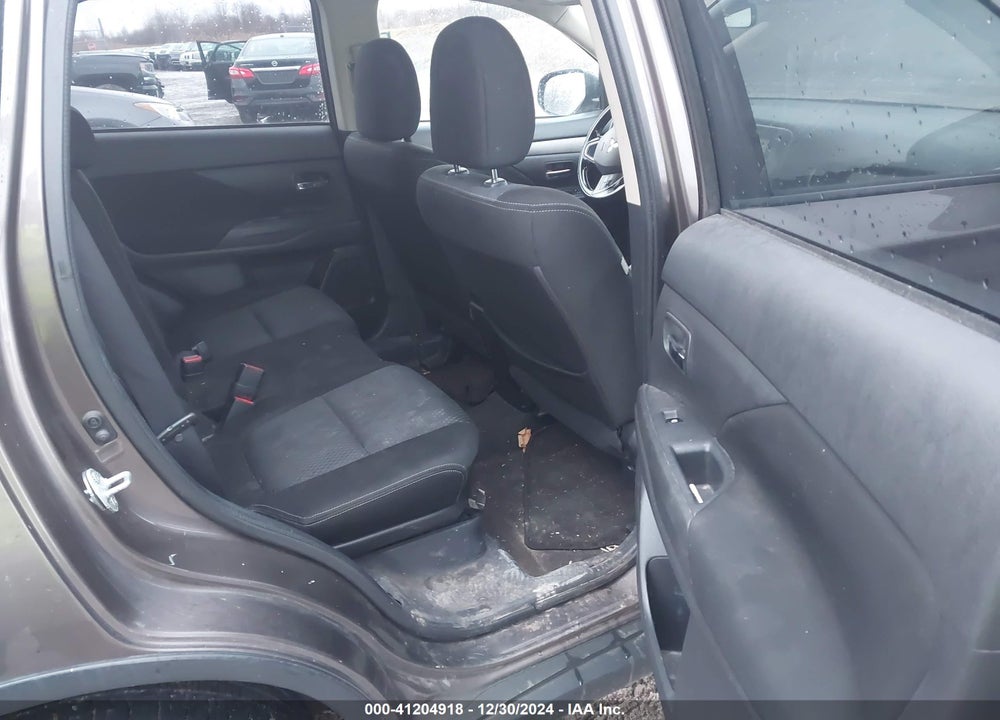 2016 MITSUBISHI OUTLANDER ES/SE/SEL VIN: JA4AZ3A35GZ003139