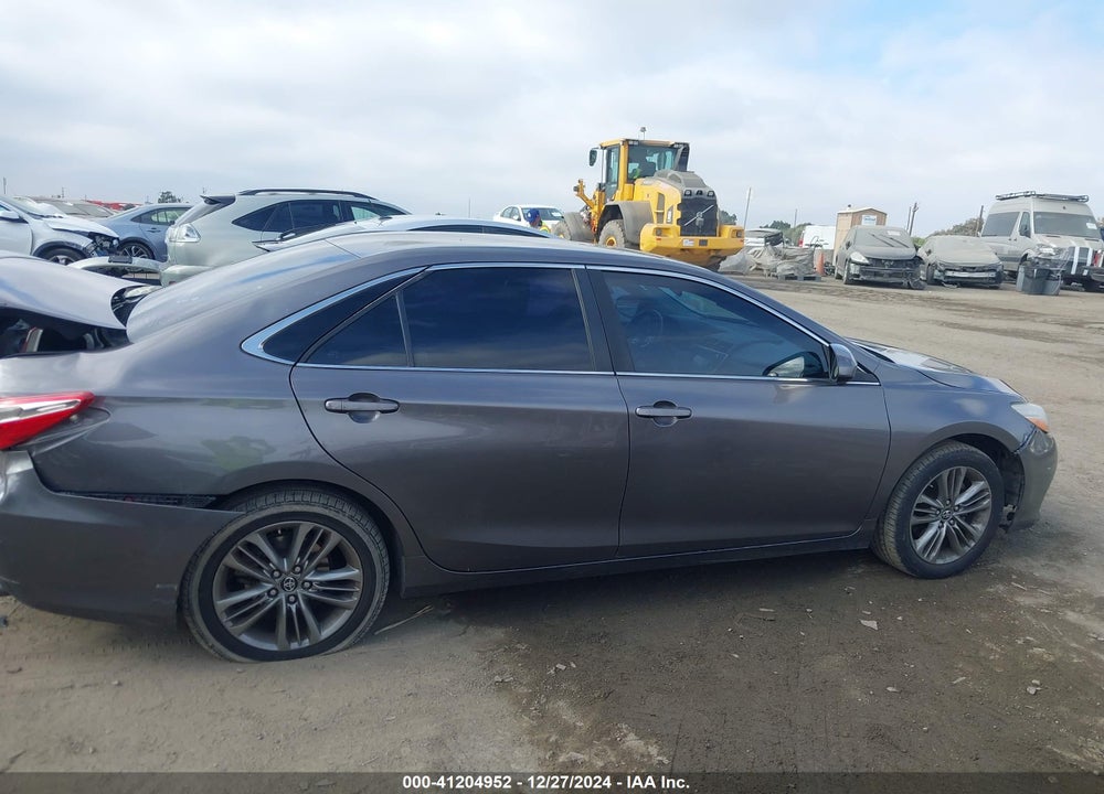2017 TOYOTA CAMRY SE VIN: 4T1BF1FK0HU669259