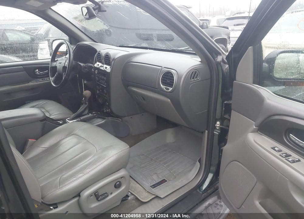 2004 GMC ENVOY XUV SLT VIN: 1GKET12S446162173