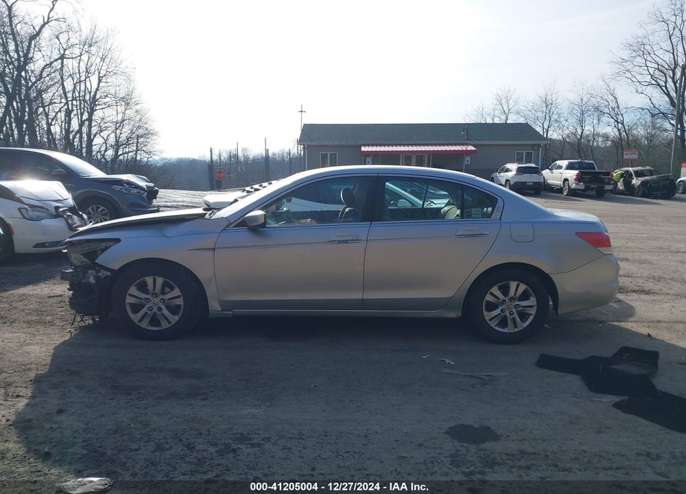 2010 HONDA ACCORD 2.4 LX-P VIN: 1HGCP2F4XAA026343