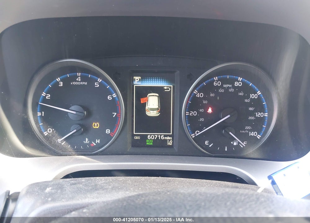 2018 TOYOTA RAV4 LE VIN: JTMZFREV4JJ173885