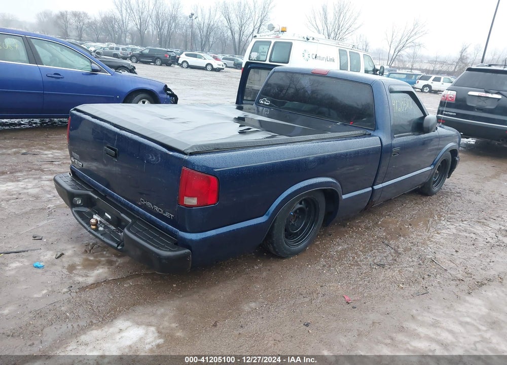 2003 CHEVROLET S-10 VIN: 1GCCS14H838226838