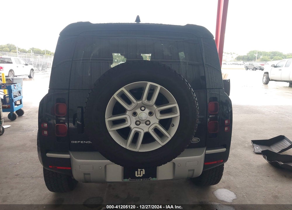 2020 LAND ROVER DEFENDER 110 S VIN: SALEJEEX6L2017957