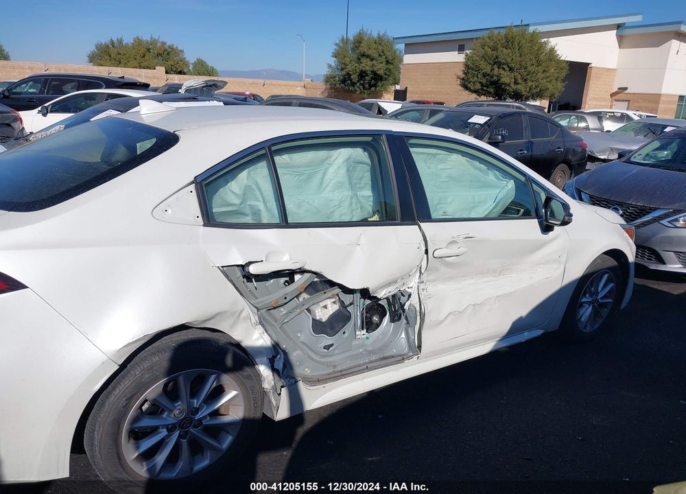 2020 TOYOTA COROLLA XLE VIN: JTDFPRAE8LJ008737