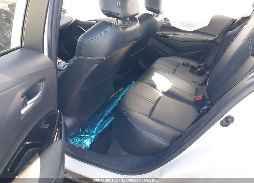 2020 TOYOTA COROLLA XLE VIN: JTDFPRAE8LJ008737