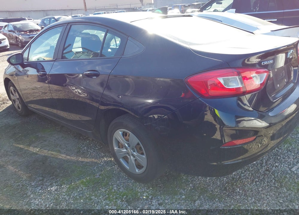 2018 CHEVROLET CRUZE VIN: 1G1BC5SM1J7229608