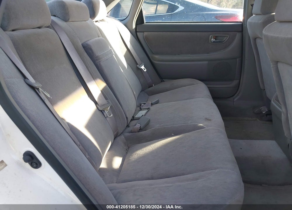 2001 TOYOTA AVALON XL VIN: 4T1BF28B61U147891