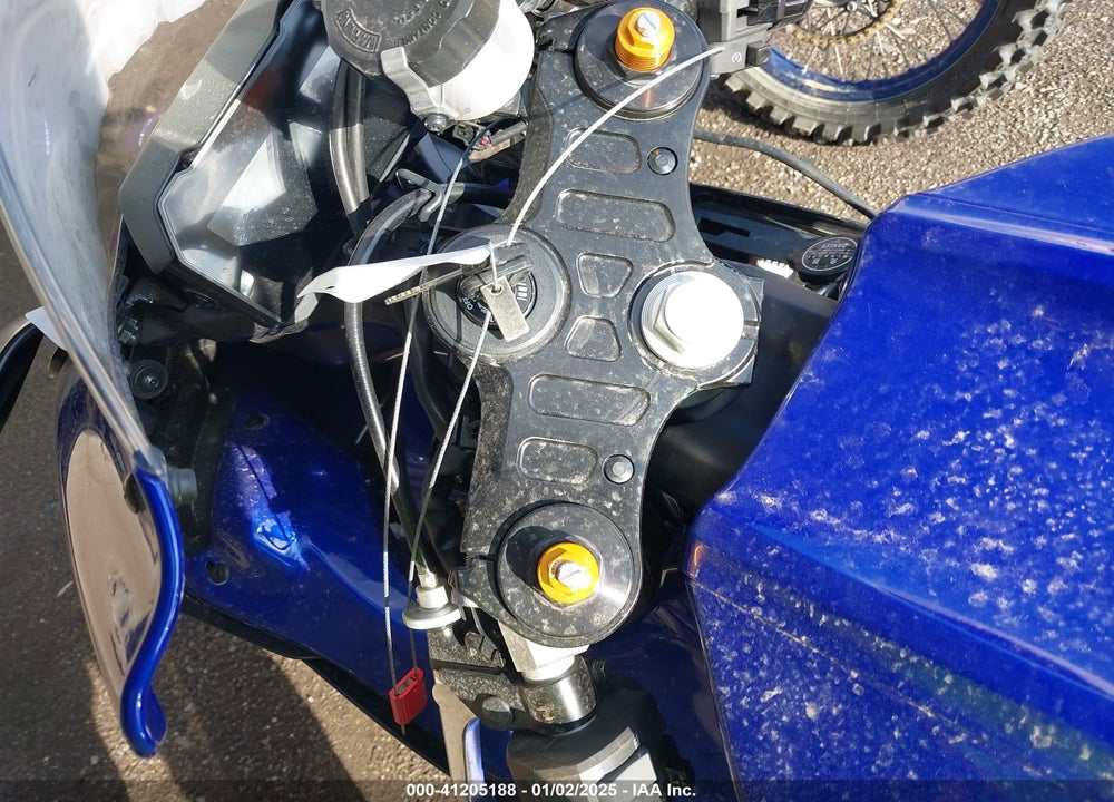 2024 YAMAHA YZFR7 VIN: JYARM38E9RA011451