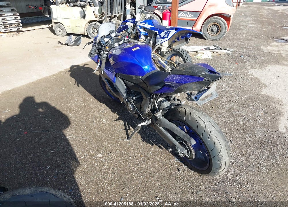 2024 YAMAHA YZFR7 VIN: JYARM38E9RA011451