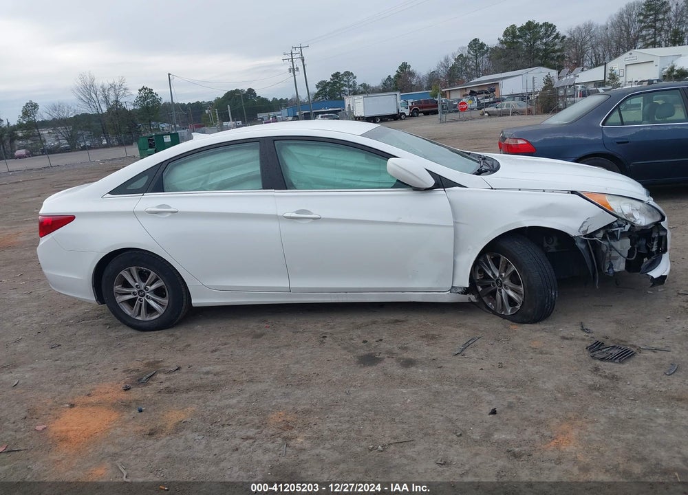 2013 HYUNDAI SONATA VIN: 5NPEB4AC8DH712376